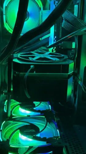 Placa de vídeo NVIDIA GeForce RTX 4070 TI Super SG, 16GB, GDDR6X,47UZM6MD6MER