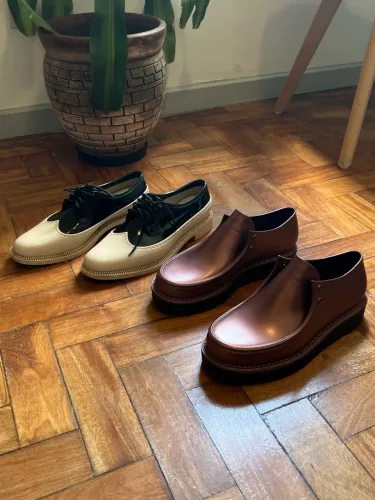 2 Pares de Sapato Melissa edição limitada tamanho 40