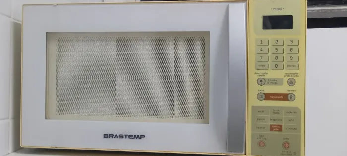Microondas defeito de contato