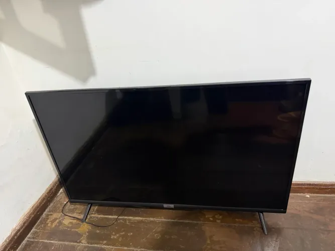 Smart TV Full HD LED 43 ? TCL