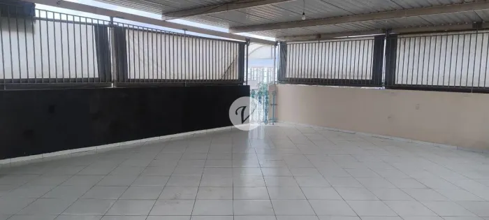 Prédio Comercial Para locação - Vila Liviero, SP | 484m² Construídos