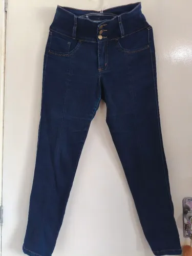 Calça Jeans Feminina AWE Jeans - Tam. 40