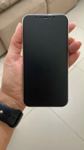 iPhone 11 branco 