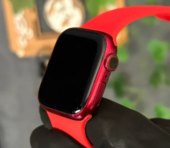 Apple Watch Series 7 41mm (Red)