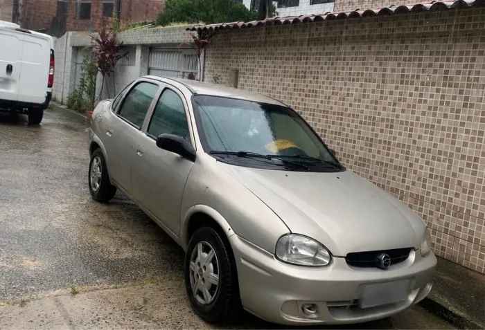 Chevrolet Corsa SED Class.spirit 1.0/1.0 Flexpower (álcool) 2005