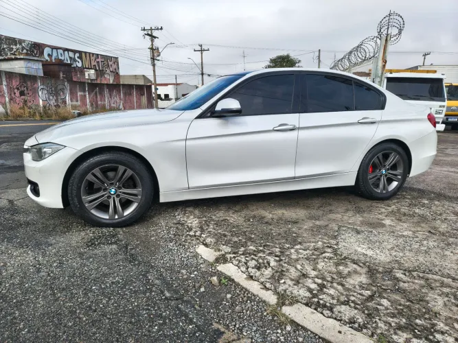 BMW 320I A Modern/sport TB 2.0/a.flex 16V 4P 2014