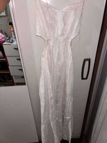 Elegância e estilo em um só vestido!