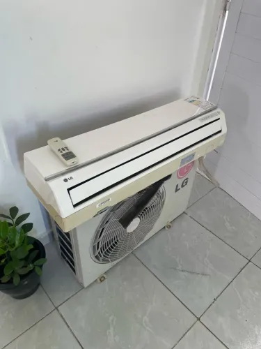 Ar-condicionado LG 12. Mil BTUs com controle Split !