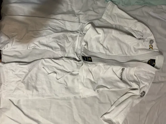 Kimono jiujitsu ATAMA branco