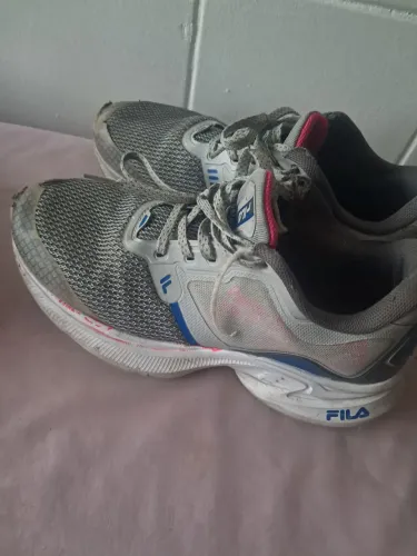 Tênis Fila 38