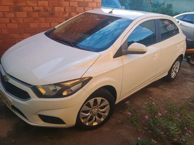 Chevrolet Onix Hatch LT 1.4 8V Flexpower 5P Mec. 2018