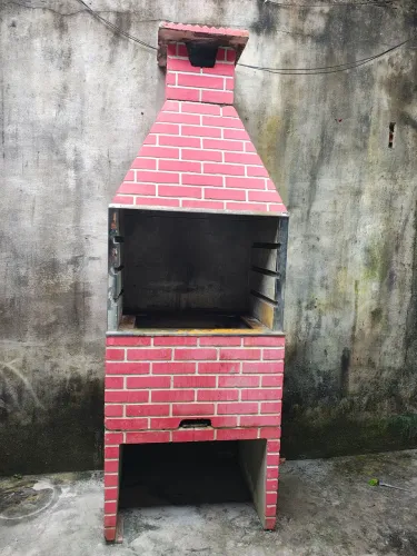 Churrasqueira 1.200 reais 