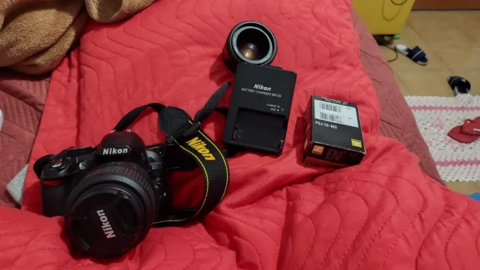 Máquina fotográfica Nikon D 3100