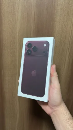 IPHONE 18 PRO MAX 256 GB BORDO LACRADO