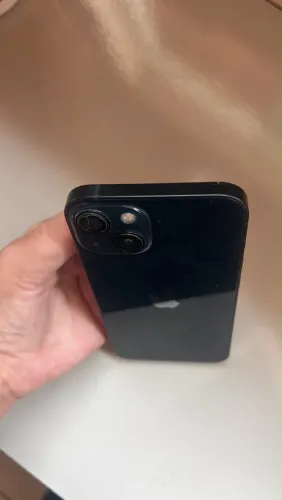 iPhone 13 - 256 GB