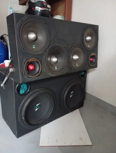 Instalação grátis - VENDO Som automotivo