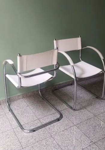 Par Antigas Cadeiras Bauhaus