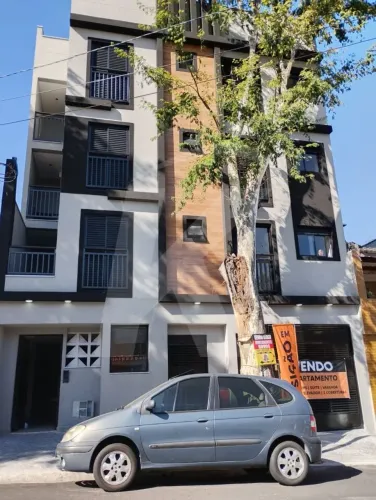 Apartamento com 2 quartos, sendo 1 suíte, sala, cozinha, banheiro 1 vaga de garagem