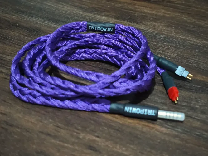 Cabo Balanceado Tripowin GranVia 1.5m Roxo, 2-Pin para 4.4mm (Sennheiser)