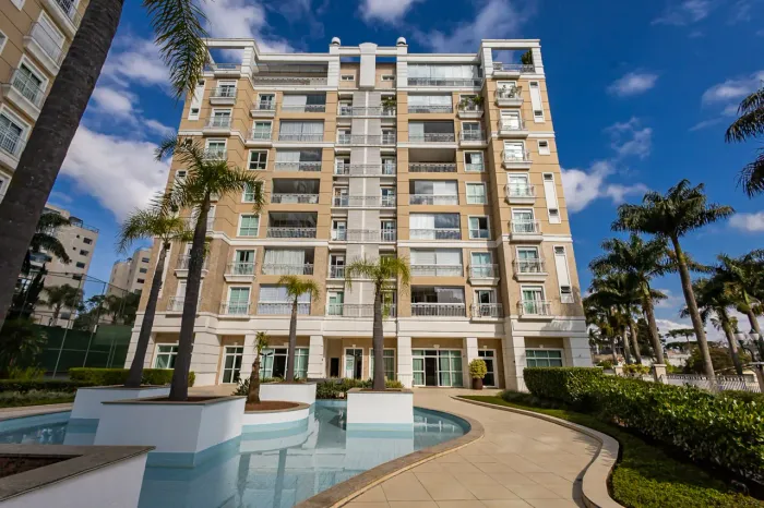 Apartamento à venda com 3 quartos e 2 vagas no Hugo Lange R$1.850.000,00