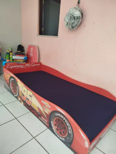 CAMA INFANTIL TEMÁTICA - RELÂMPAGO MCQUEEN ?
