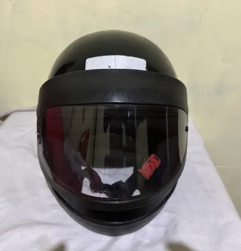 R$75 capacete automático