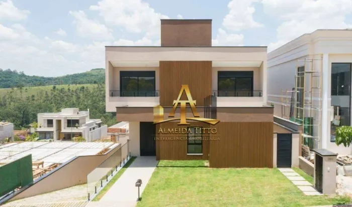 Casa à venda no Condomínio Ithayê em Alphaville - Santana de Parnaíba - São Paulo