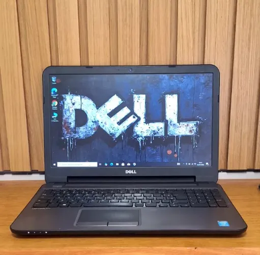 Notebook Dell (i3 4 Geração 8gb ram ssd 256gb TELA 15.6)
