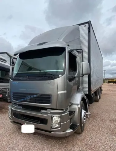 Volvo vm 260 6x2 2010 bau