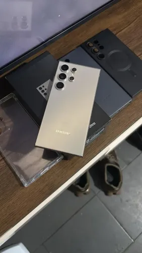 Vendo S24 ultra 5G titanio 