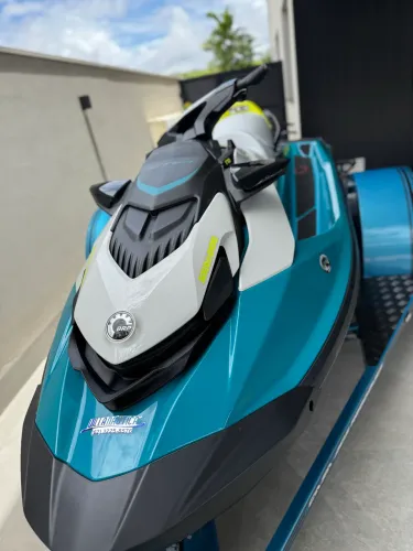 Jet Ski Sea-Doo GTI SE 170 - Modelo 2025 (Conjunto Completo)