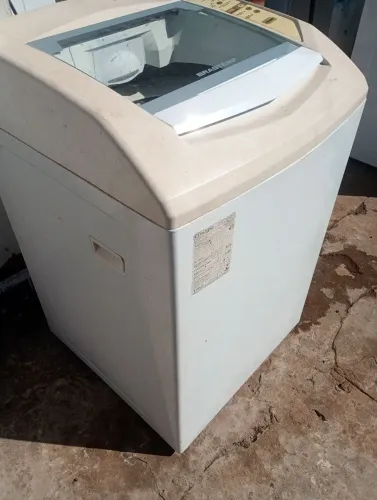 Máquina de lavar roupa 