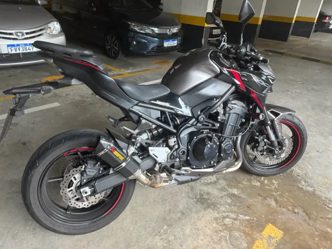 Kawasaki Z 900 2023