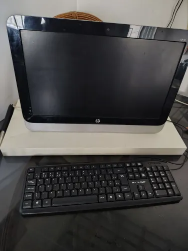 Vendo Notebook Hp 18 All-in-one Pc
