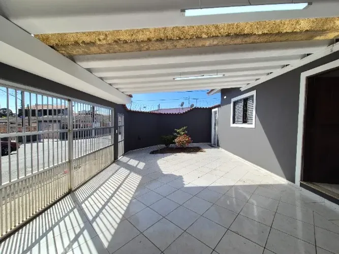 Alugo Casa em Suzano, 3 dorms (suíte) 2 vagas cobertas e IMPECAVEL