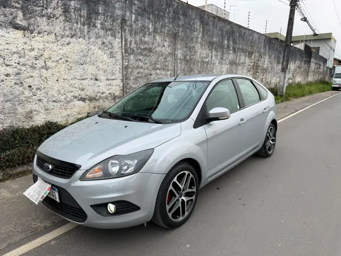 Ford Focus 1.6 S/se/se Plus Flex 8v/16v 5P 2013