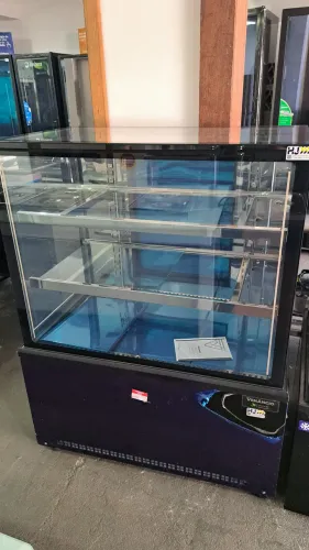 Ac vitrine Refrigerada Venâncio vidro duplo aquecido 1mt 