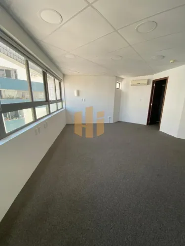 Sala comercial à venda 47m² - Graças