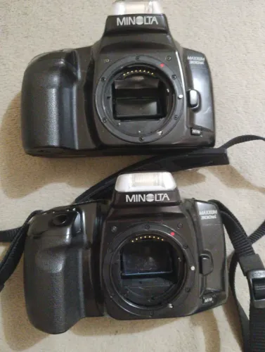 Camera Minolta Maxxum 300si Duas pelo preço de uma 