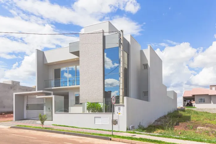 ? CASA ALTO PADRÃO 317m² | 3 SUÍTES | 6 VAGAS | TACCA - XANXERÊ