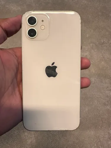 iPhone 12 branco 