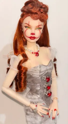 Boneca customizada peça única