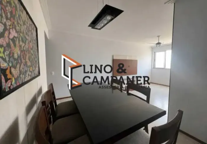 Apartamento : / Residencial / Centro