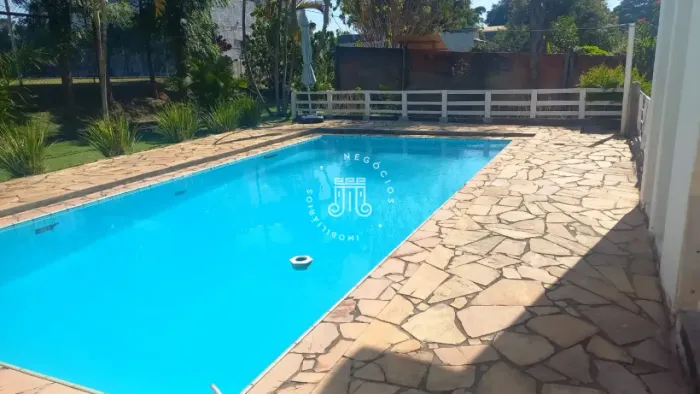 CHACARA COM PISCINA, CAMPO DE FUTEBOL 2.427 M² - PORTAL DO MEDEIROS - JUNDIAÍ/SP