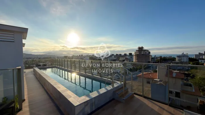Apartamento à venda no bairro Jurerê - Florianópolis/SC
