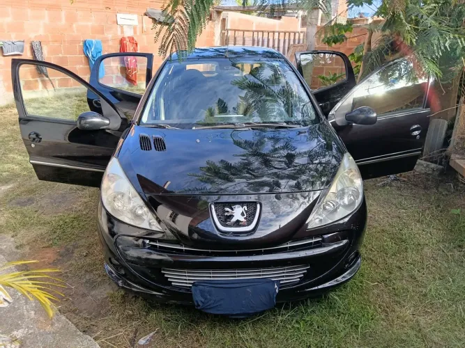 Peugeot 207 XR Sport 1.4 Flex 8V 5P 2012