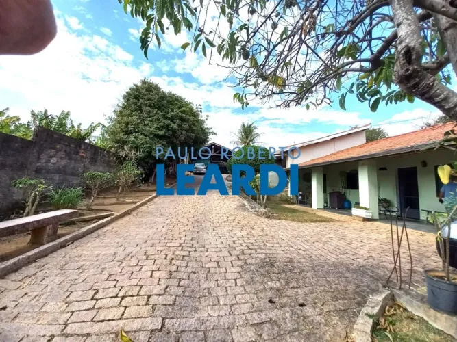 CASA ASSOBRADADA - COLINA DOS PINHEIROS - SP