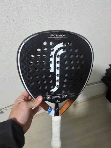 Raquete de Padel Robin Soderling Pro Edition Simon Vasquez