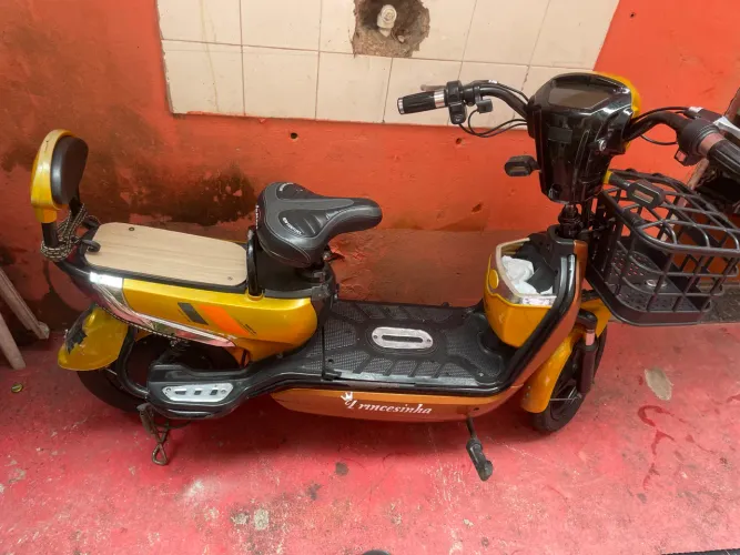 Bicicleta eletrônica 