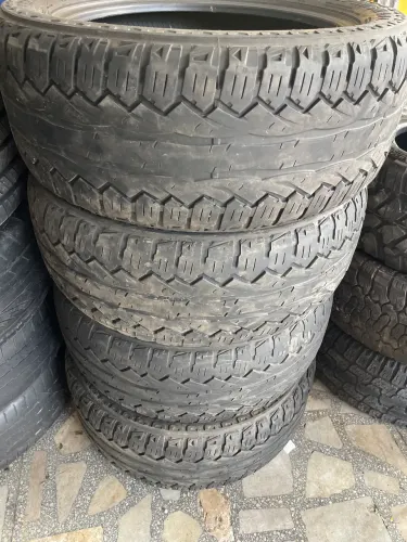 4 PNEUS 265/50/20 PERFEITOS VL 1200.00 OS 4 TR *